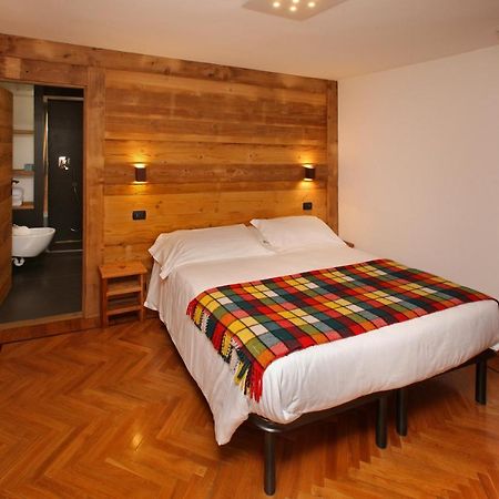 Hotel Biancaneve Sauze D'Oulx Exterior foto
